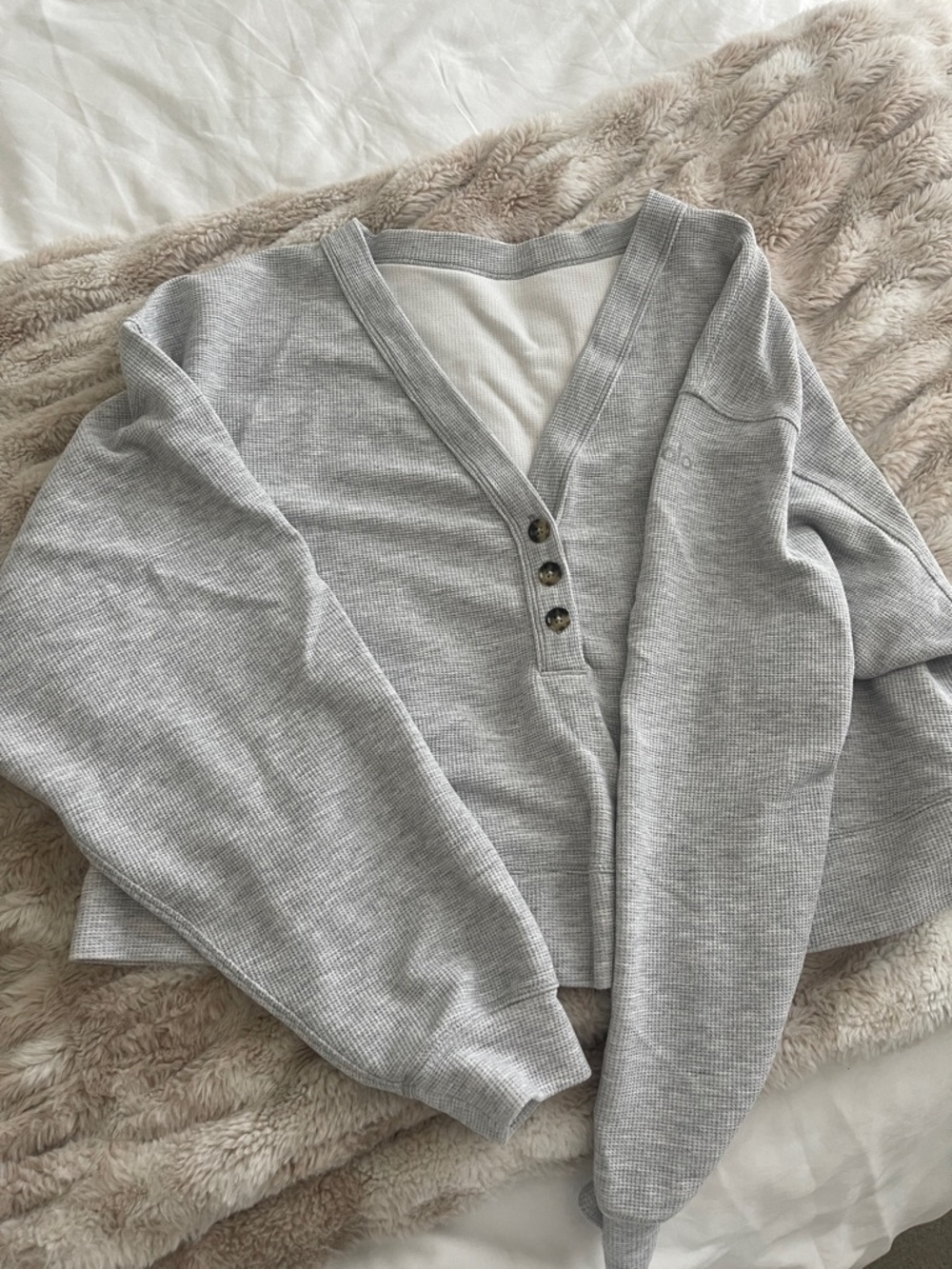 Alo gray pullover